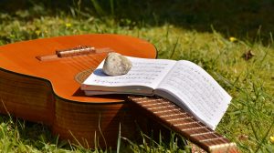Zoek je een gitaarles boek? De beste lesboeken op een rijtje!